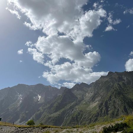 Ski Piau-Engaly Balcon Vue Sur Montagne Pied Pistes Proche Commerces アラヌエ エクステリア 写真